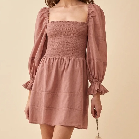 Reformation Dresses & Skirts - Reformation Dunes Long Sleeve Smocked Dress in Praline Size 12